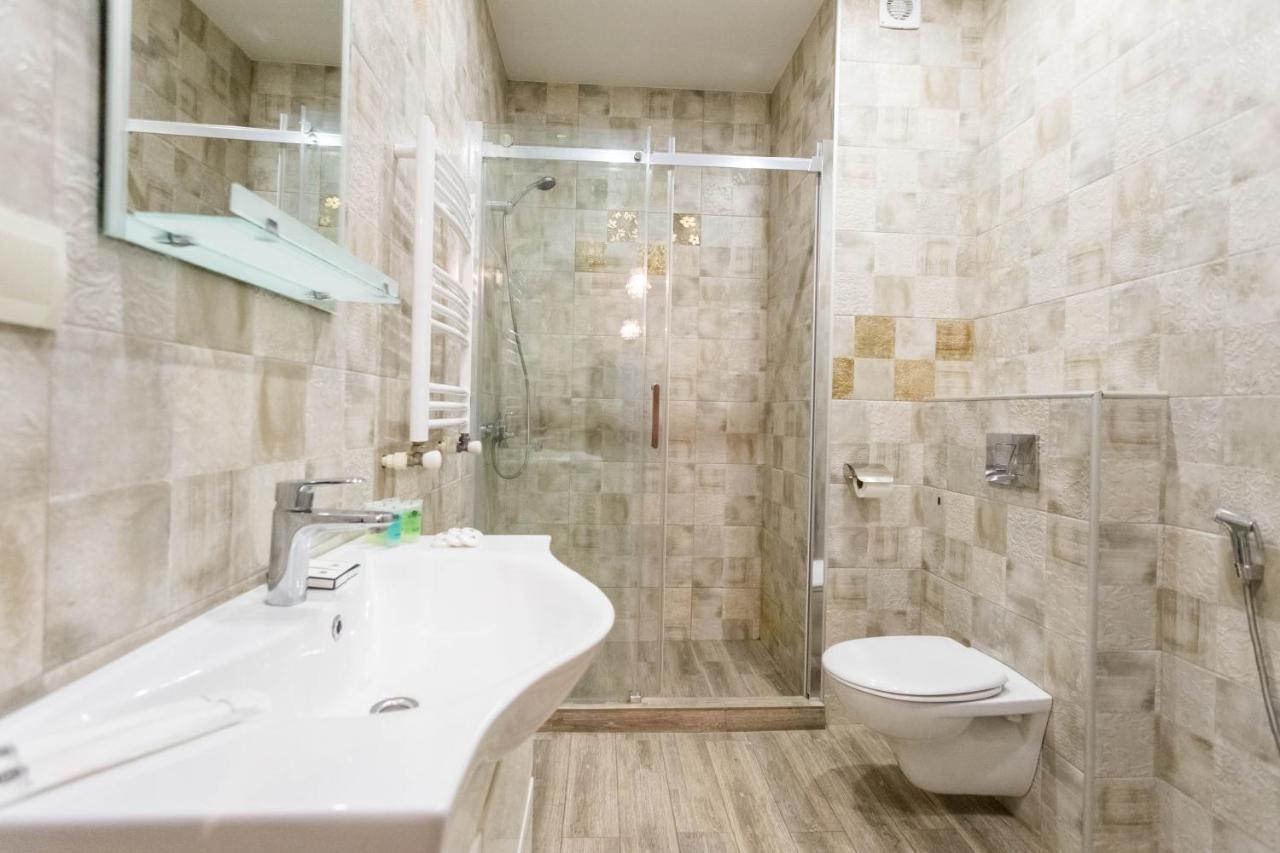 New! - Downtown Apartment Tiflis Exterior foto